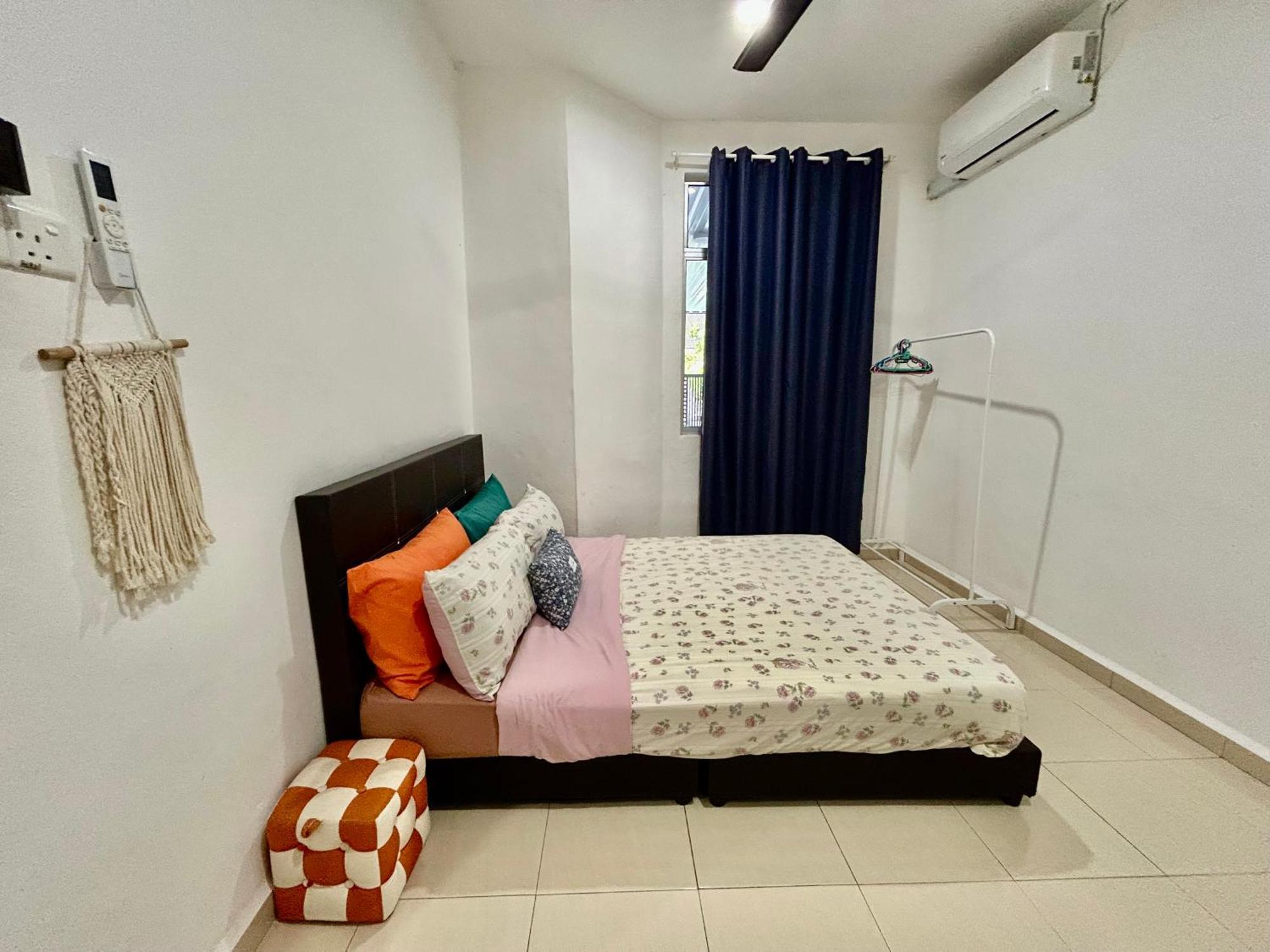 Cozy 288 Entire 3 Bedroom House @ Alma บูกิต เมอร์ตาจัม ภายนอก รูปภาพ